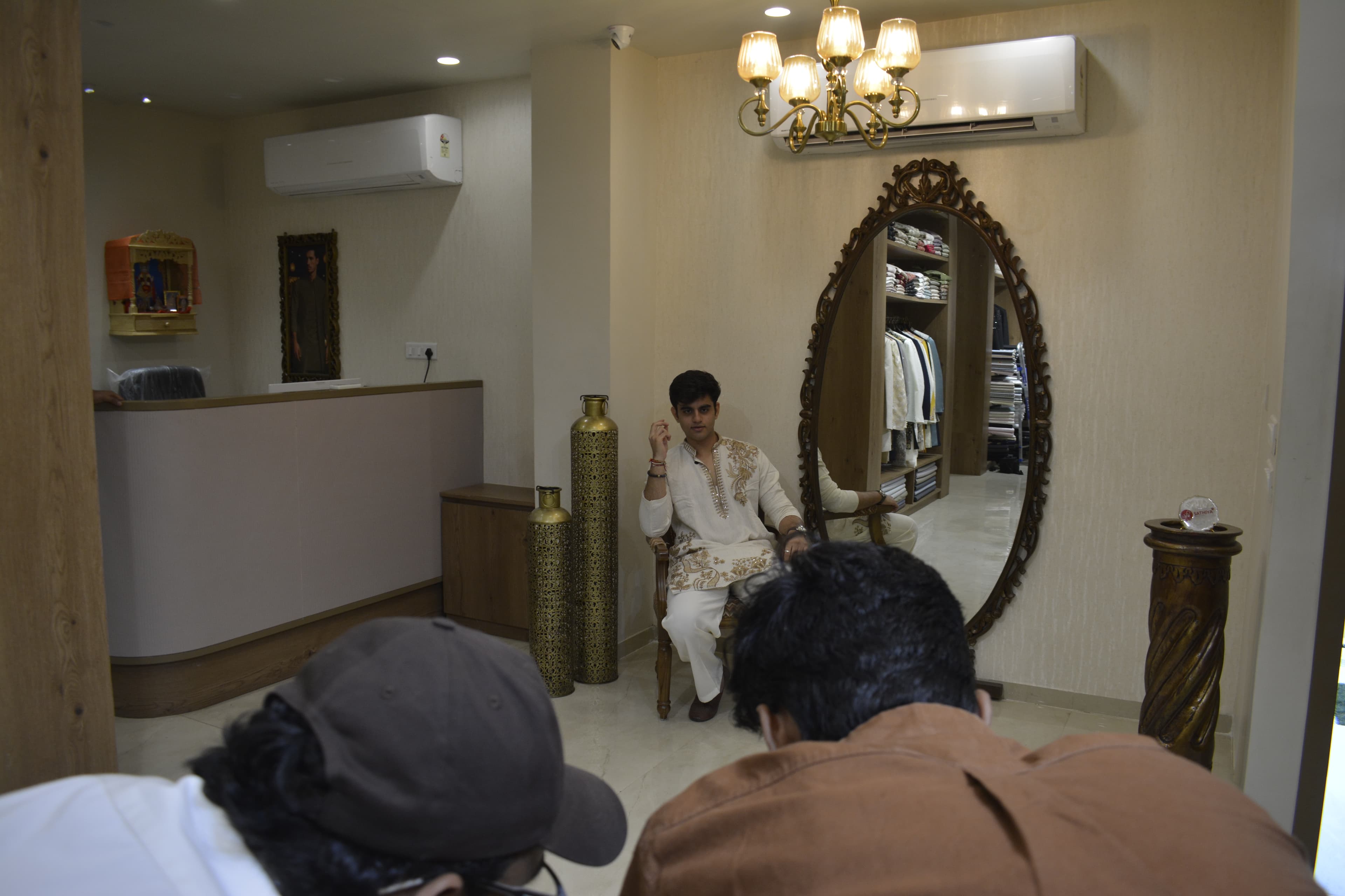 Behind the scenes of the Shree Sathiya Fashion shoot